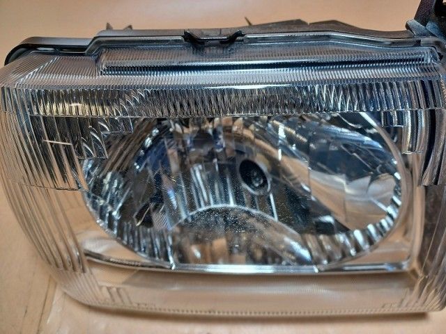 コーティング済 パジェロミニ H58A 右ヘッドランプ ヘッドライト VR コイト 100-87339 8301A684 A31 FFCRYSTALESIA_COM