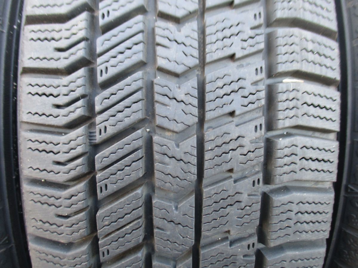 84Q グッドイヤー