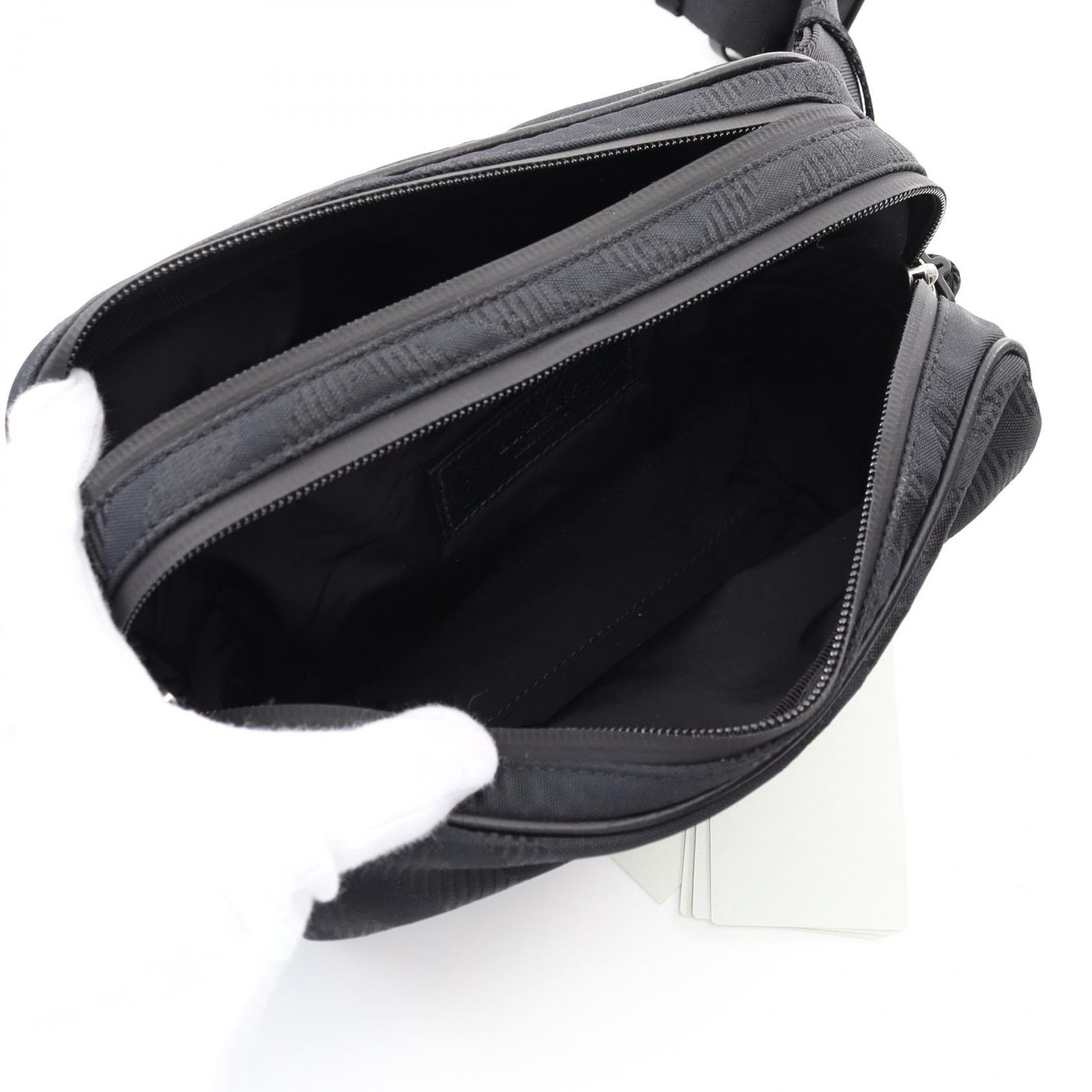 バーバリー ウエストバッグ ボディバッグ ML BELT BAG 8083446 ブラック ナイロン クロスボディバッグ ユニセックス