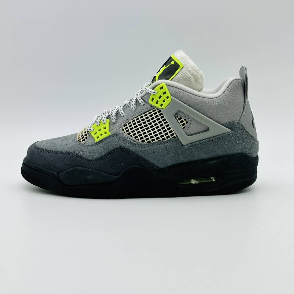 新品未使用】 NIKE AIR JORDAN 4 RETRO LE NEON ナイキ エアジョーダン ...