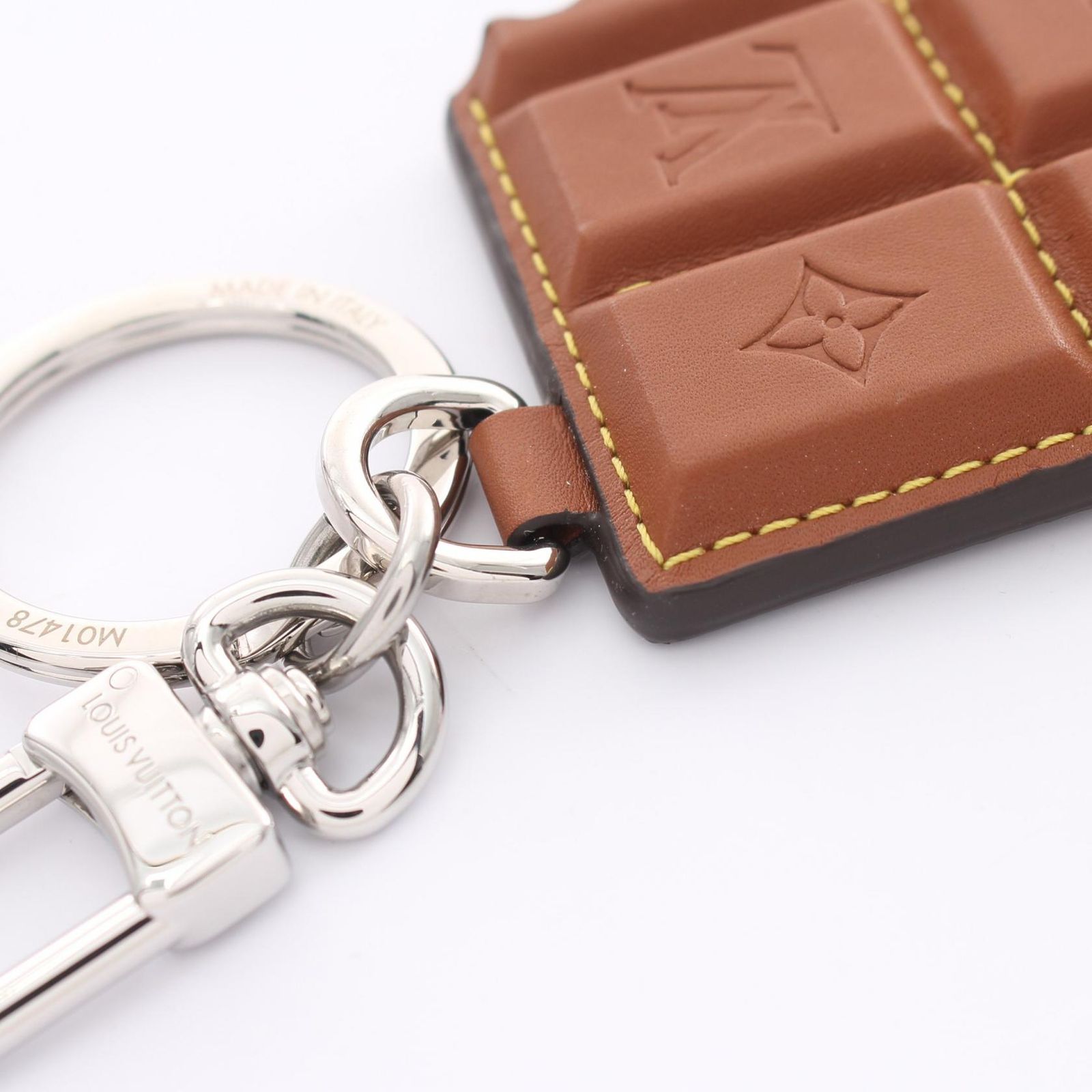 ルイ・ヴィトン LV チョコレートバー チャーム ルイヴィトン
