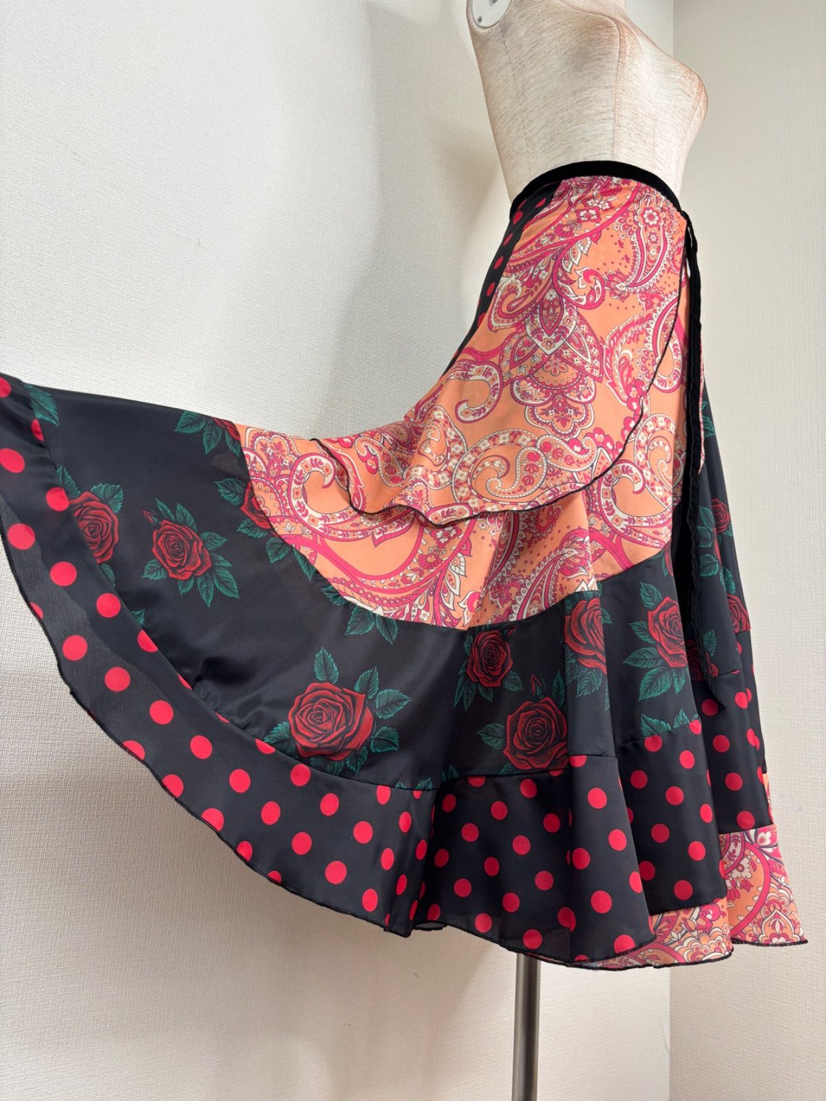 【TOD】⭐︎フラメンコ巻きスカート ファルダ⭐︎ 新品》フラメンコ 巻きスカート ファルダ 衣装 - メルカリ