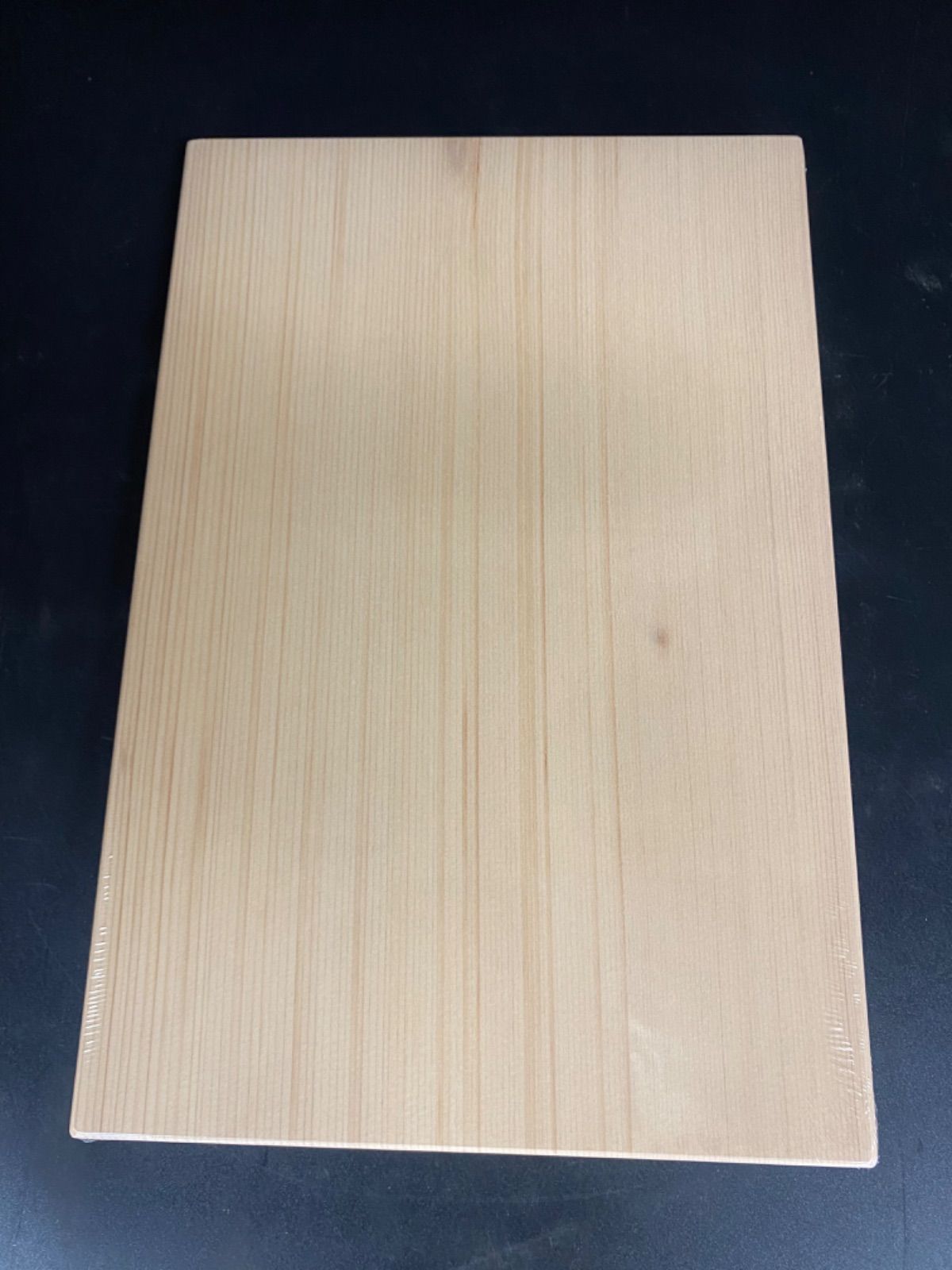 [即購入OK]天然木曽檜　柾目まな板　総赤身　最上　無垢材一枚物　新品未使用 即購入OK]天然木曽檜柾目まな板総赤身最上無垢材一枚物新品未使用