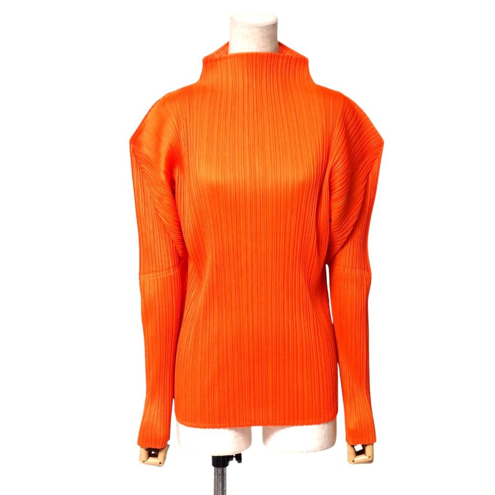 ISSEY MIYAKE プリーツプリーズ ハイネックカットソー カーキサイズ2 ISSEY MIYAKE - 美品 22AW ISSEY MIYAKE イッセイミヤケ