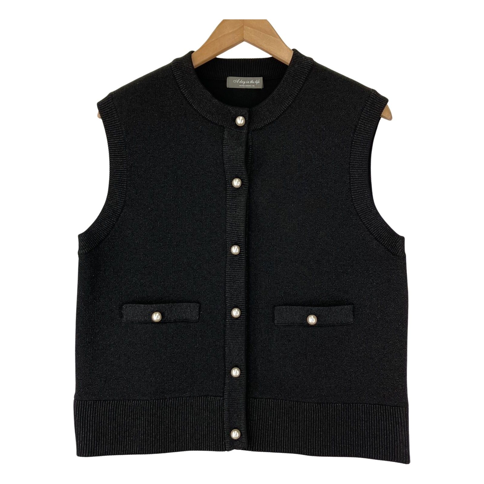 A DAY IN THE LIFE UNITED ARROWS アデイインザライフ
