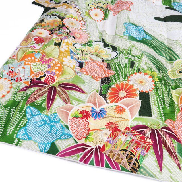 振袖 着物 中古 正絹 金駒刺繍 流水に花模様 源氏香 地模様 白色