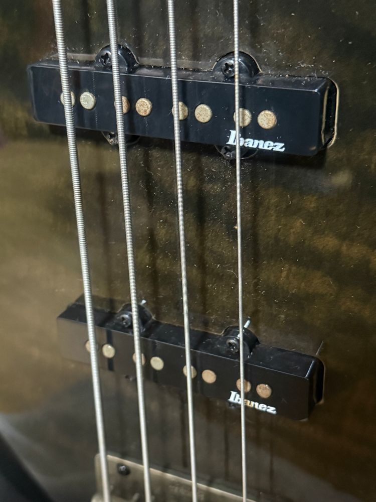 ◇◇◇お引取り限定品 配送不可◇◇◇Gio Ibanez ジオ アイバニーズ 