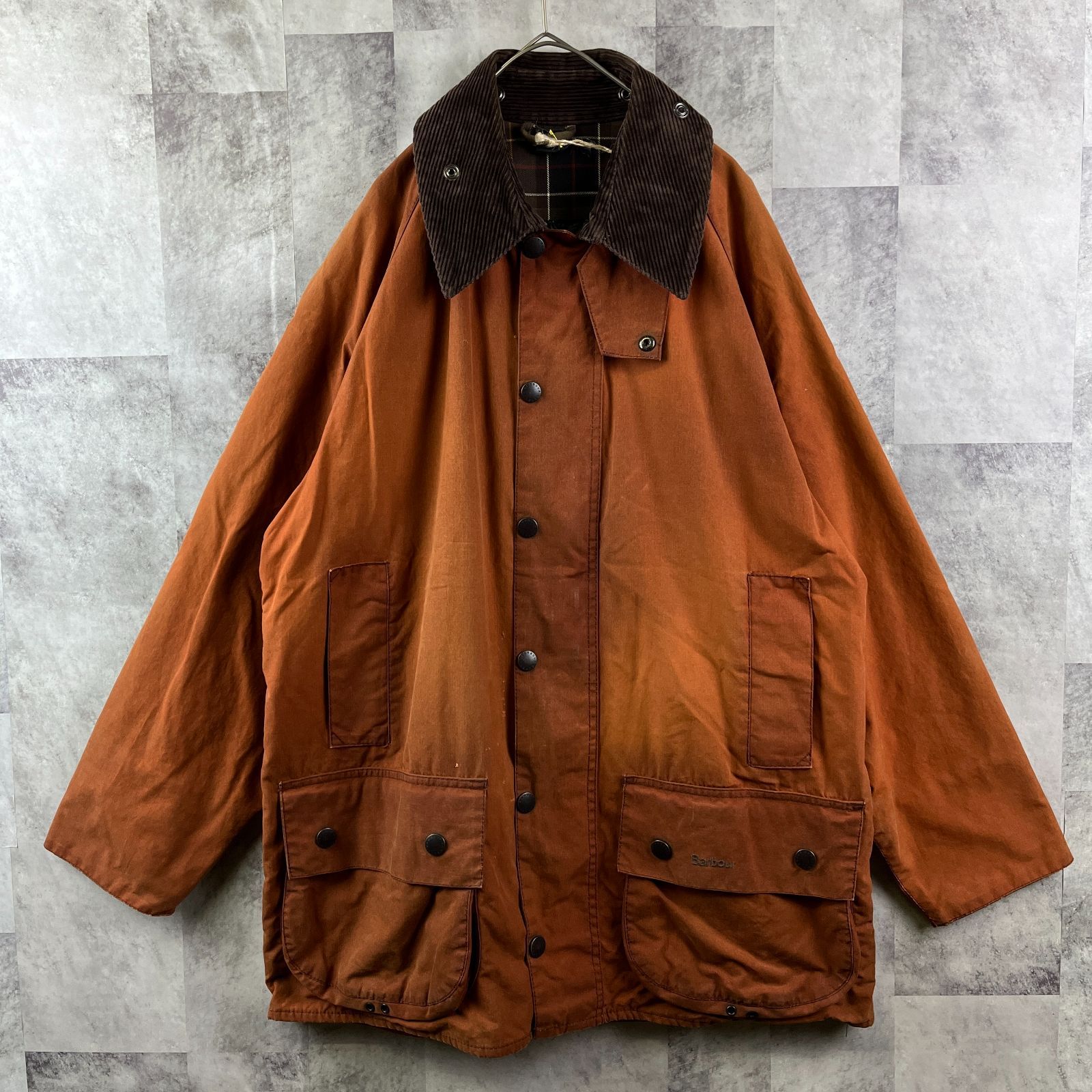 英国製 Barbour バブアー オイルドジャケット CLASSIC BEAUFORT くすみ