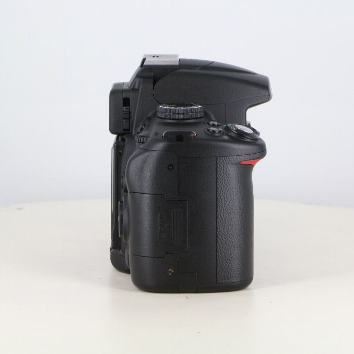 Nikon D5000