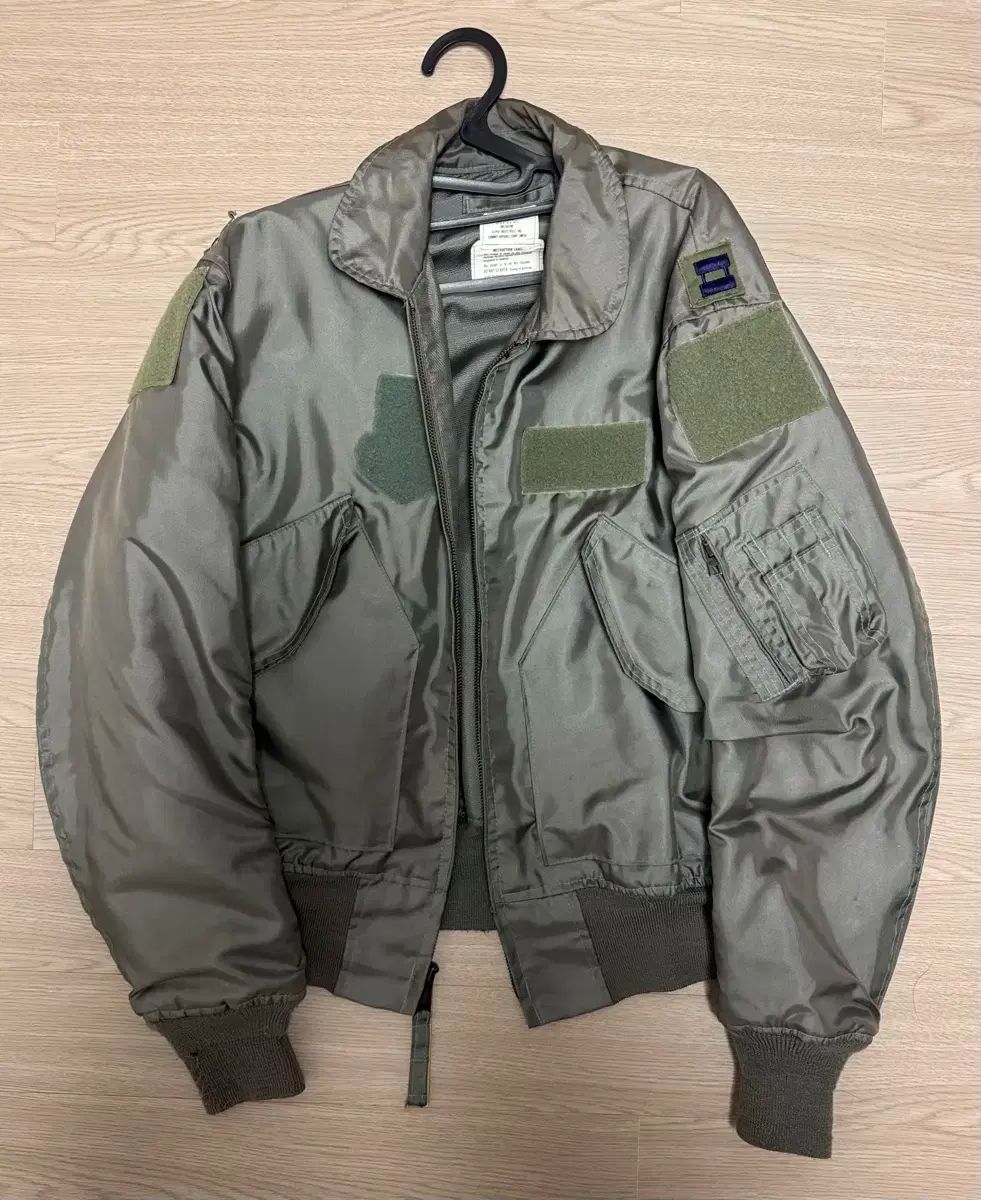 88s CWU ー 36P MA-1ジャンパー M