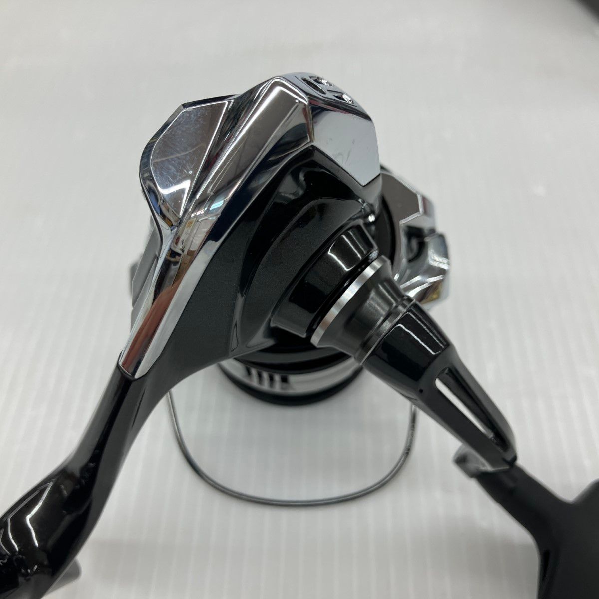 SHIMANO - σσSHIMANO シマノ 23ヴァンキッシュ 4000MHG 045348 やや傷や汚れあり σσ SHIMANO シマノ 23ヴァンキッシュ 4000MHG 045348 - 中古