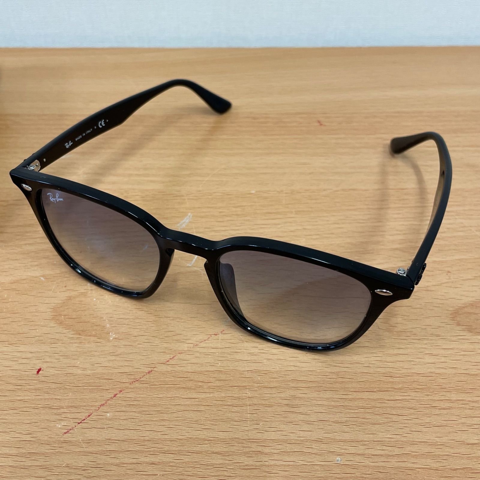 □レイバン Ray-Ban RB4258-F 52ロ20 150 サングラス ブルー