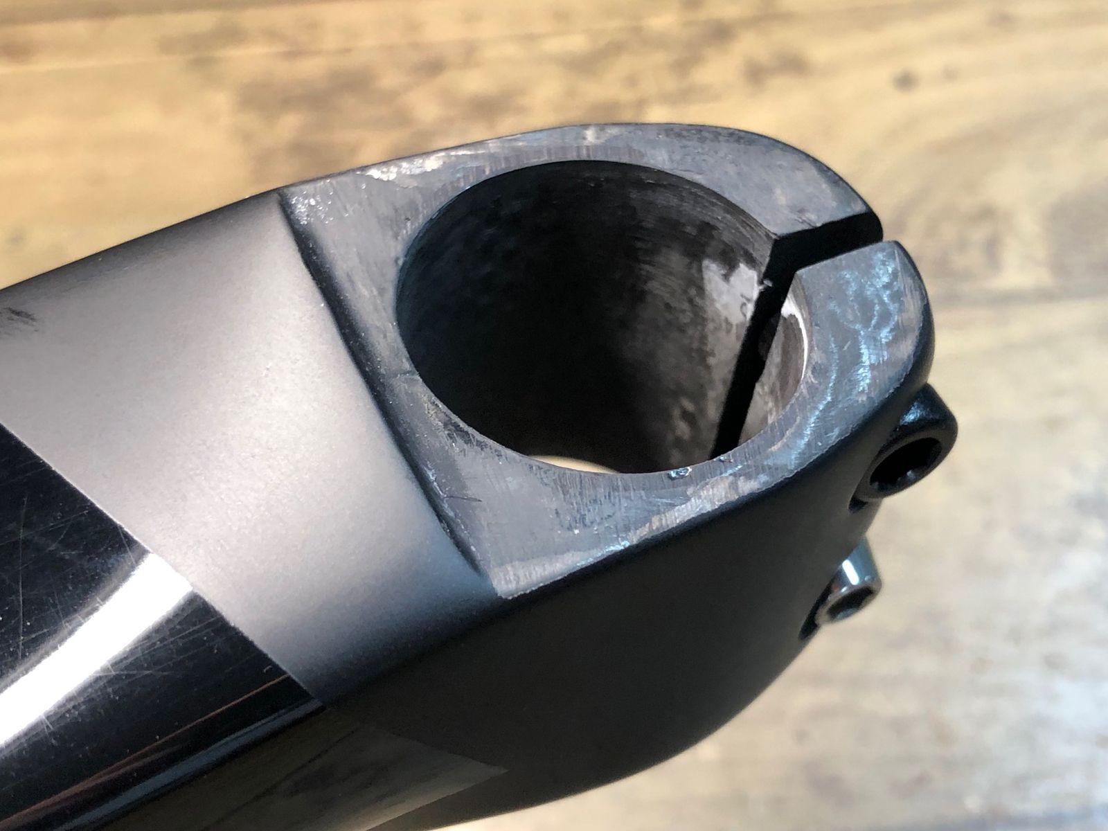 カーボン 一体型