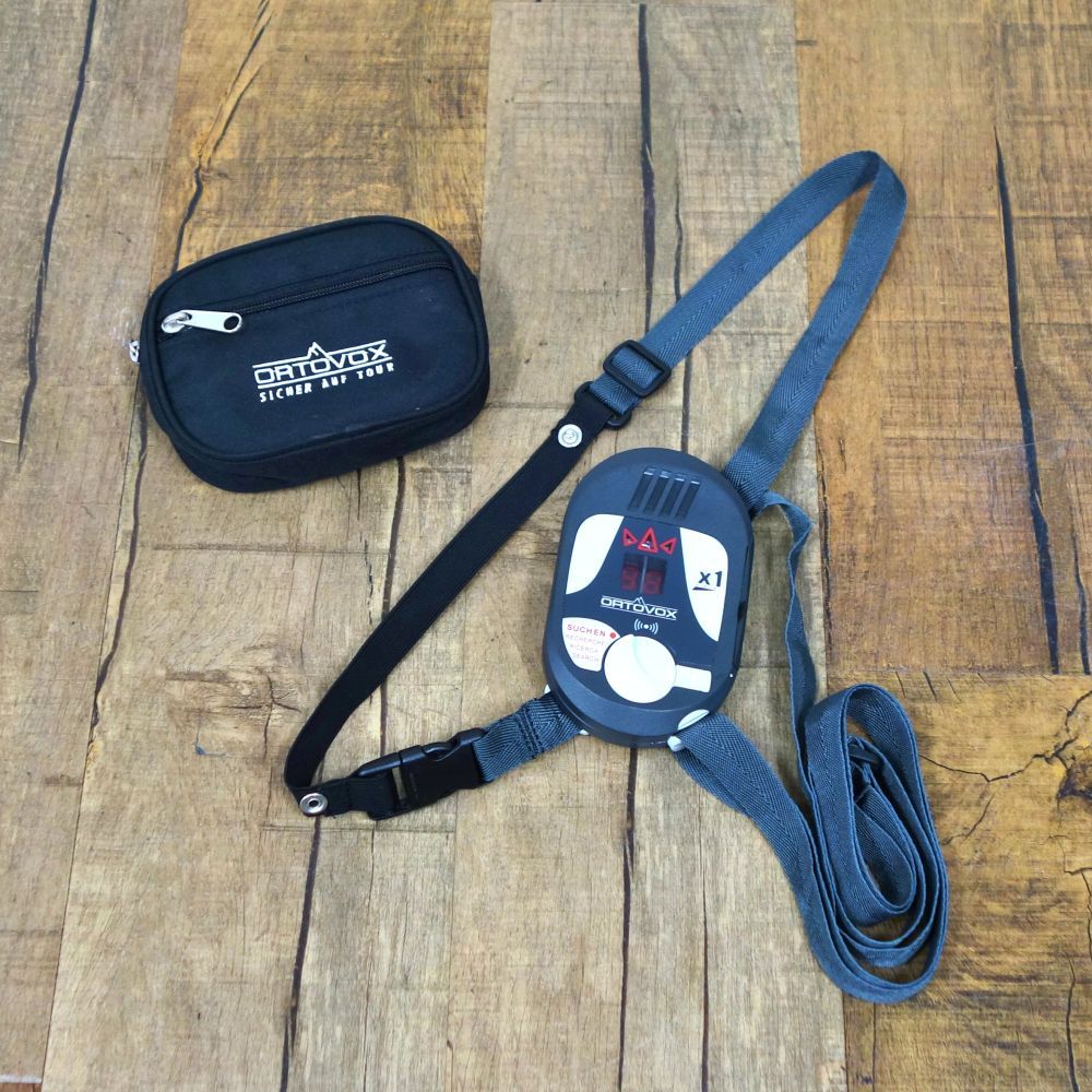 ORTOVOX オルトボックス patroller DIGITALビーコン Amazon.co.jp