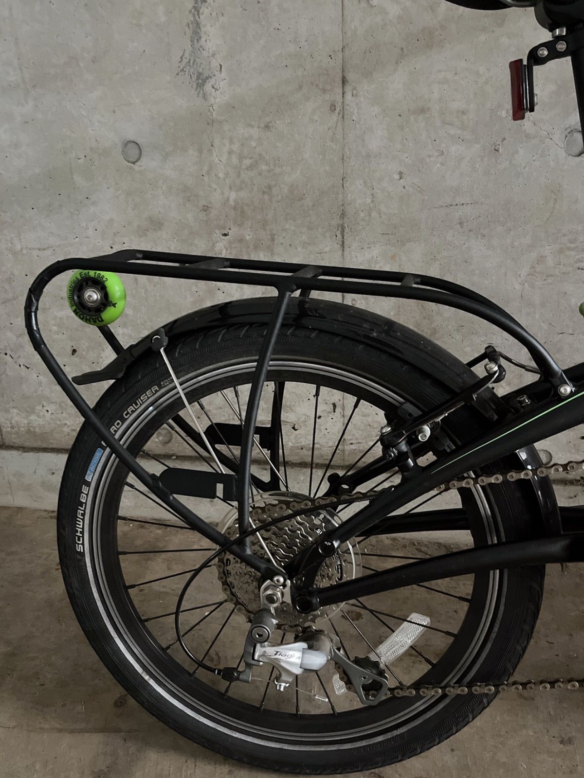 【希少】DAHON QIX D8 折りたたみ自転車 縦折り 20インチ 希少】DAHON QIX D8 折りたたみ自転車 縦折り 20インチ 希少
