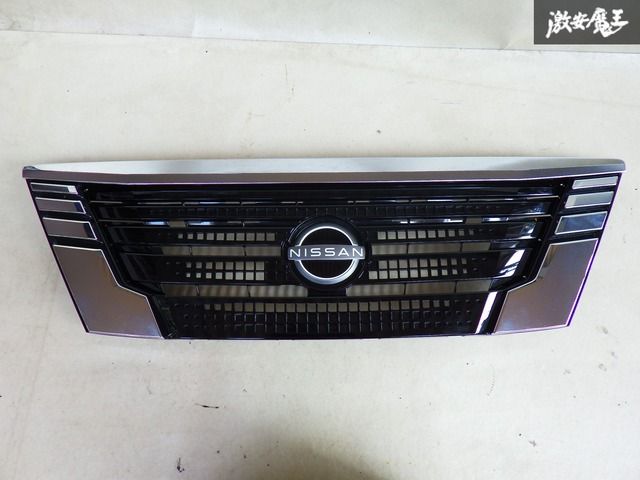 nv350キャラバン 後期 純正品グリル 新車外し品！】 NISSAN 日産 純正