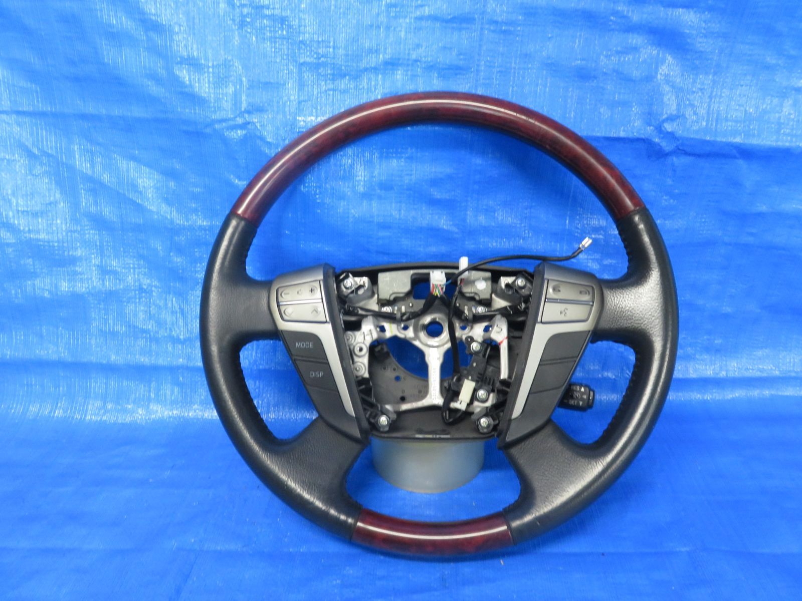 アルファード20 ヴェルファイア20 前期 ステアリング 特別仕様車 艶有り茶木目 スポーツタイプ ガングリップタイプ コンビハンドル S15a アルファード ハイブリッド (20系) | TOYOTA | REAL