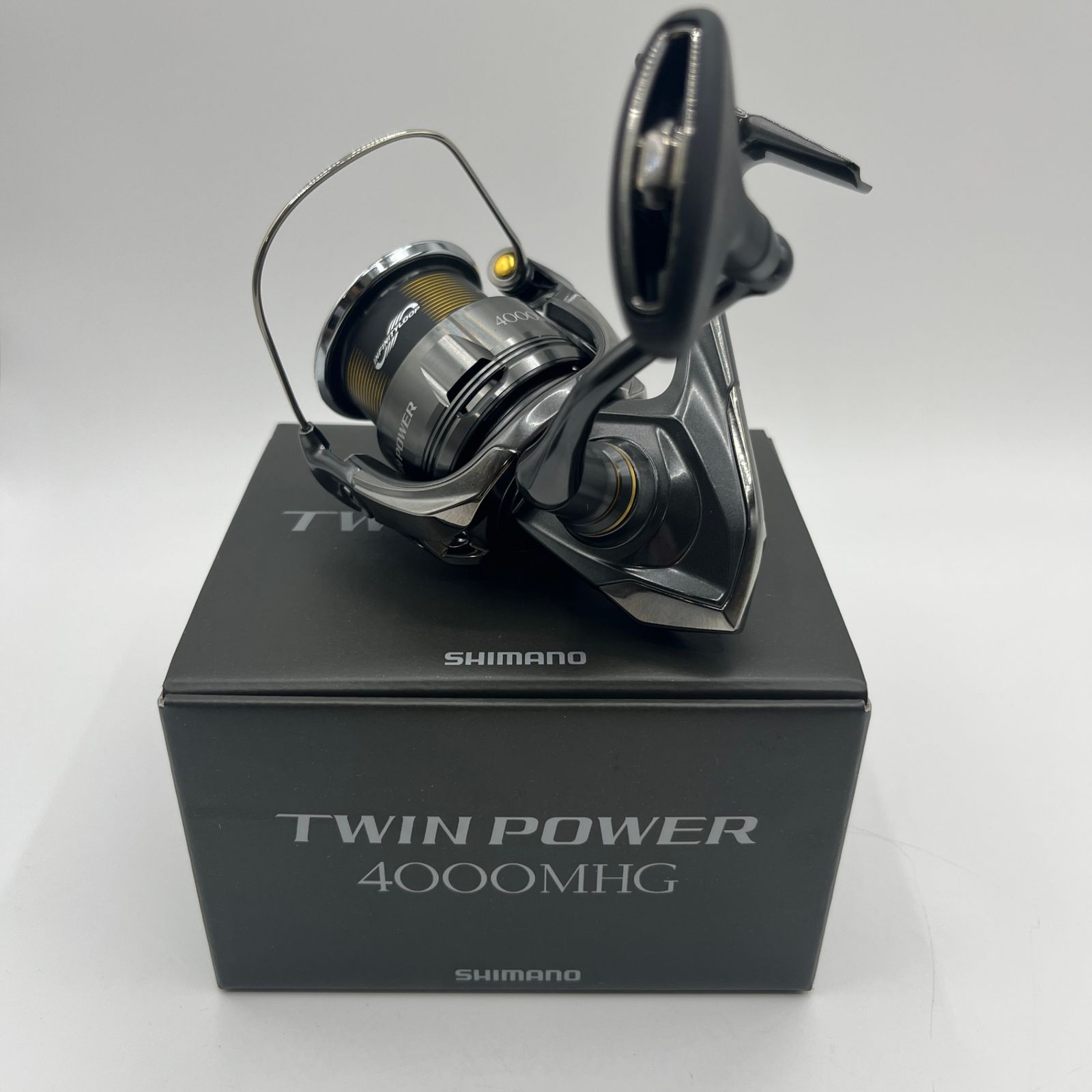 新品未使用 シマノ SHIMNO 24 ツインパワー 4000PG