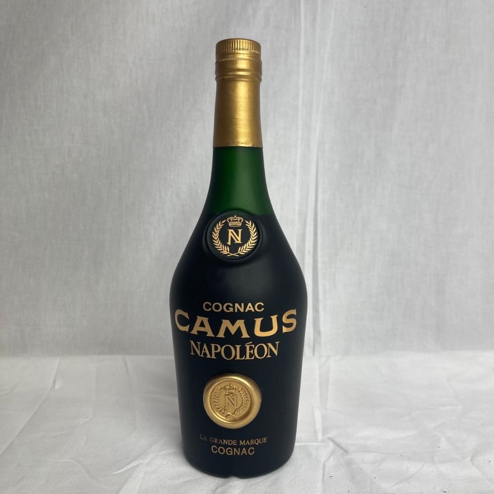 ☆送料別☆2本セット CAMUS カミュ NAPOLEON ナポレオン 700ml 40% 古 ☆送料別☆2本セット CAMUS カミュ NAPOLEON ナポレオン 700ml 40% 古
