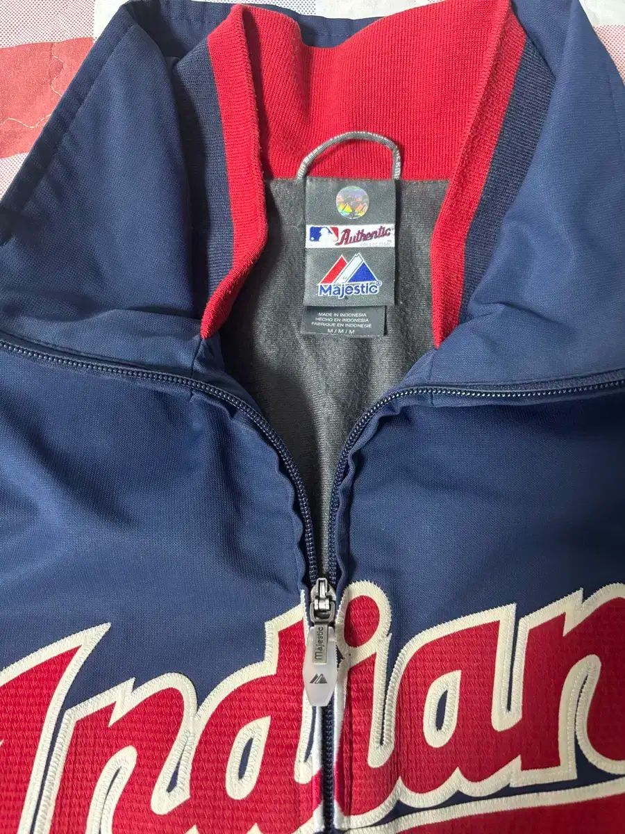 マジェスティック MLB