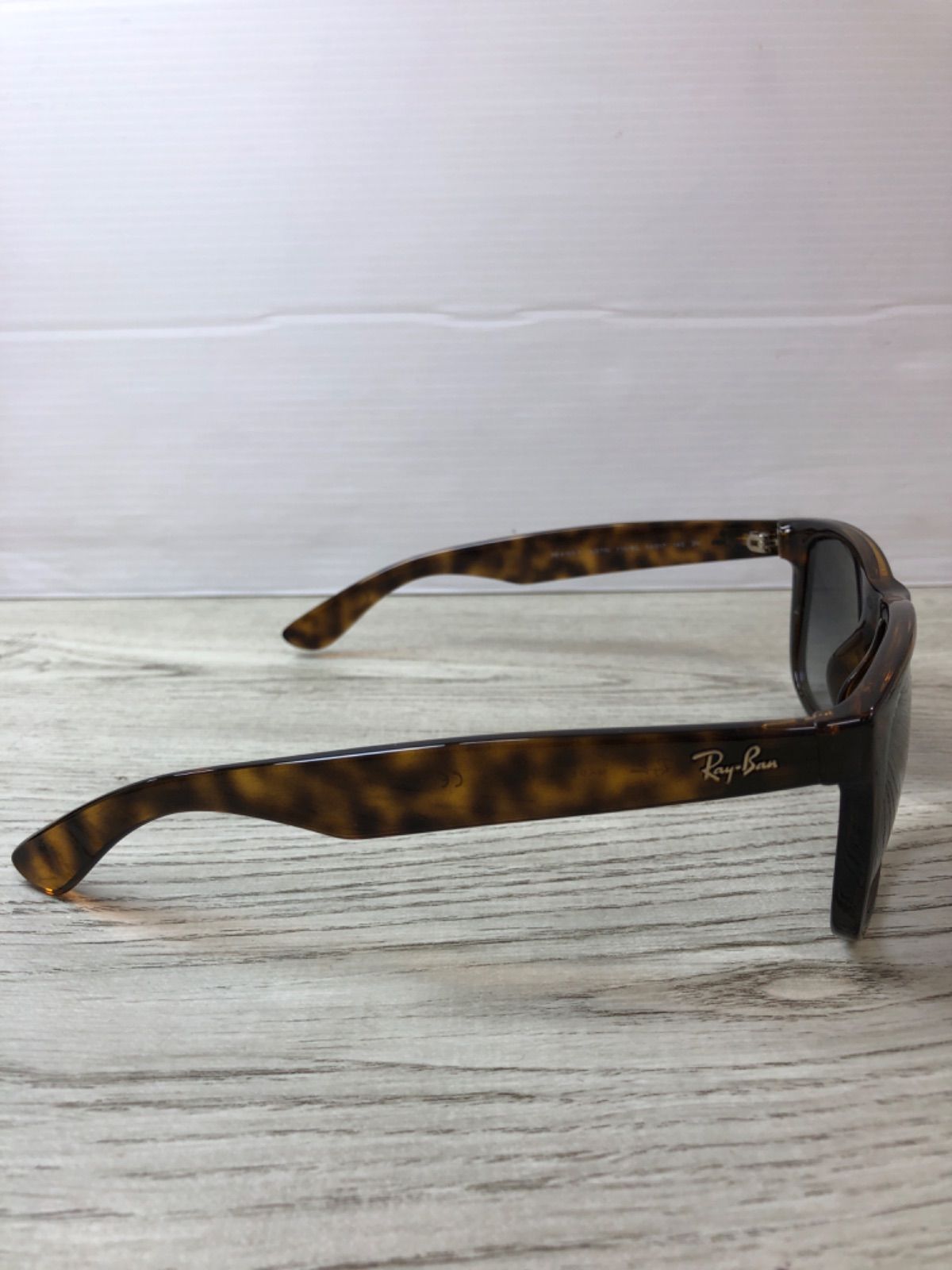 レイバン サングラス プラスチック ブラウン グレー ブラック 美品 70728 レイバン サングラス プラスチック ブラウン グレー ブラック 美