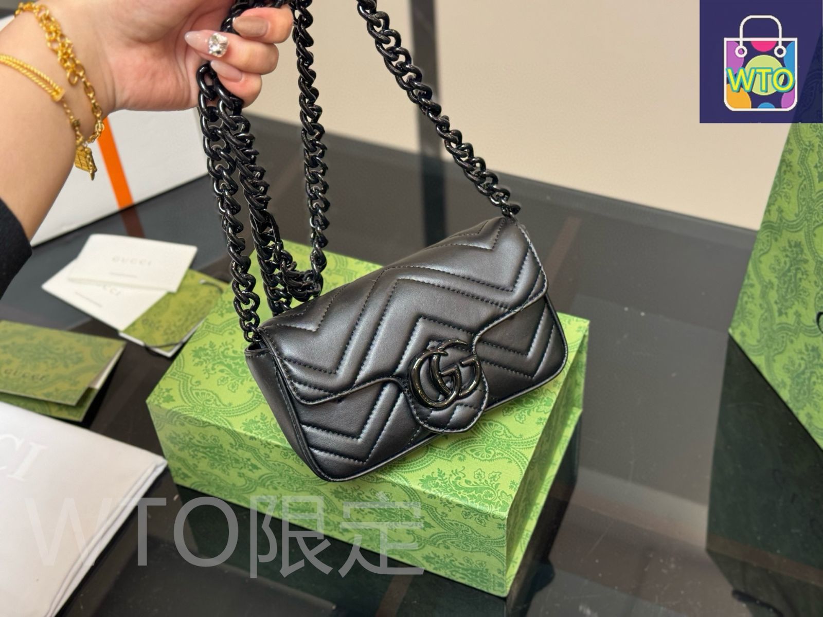 1回のみ着用GUCCI GGマーモント 39 本革ラムレザー 1回のみ着用GUCCI GGマーモント 39 本革ラムレザー