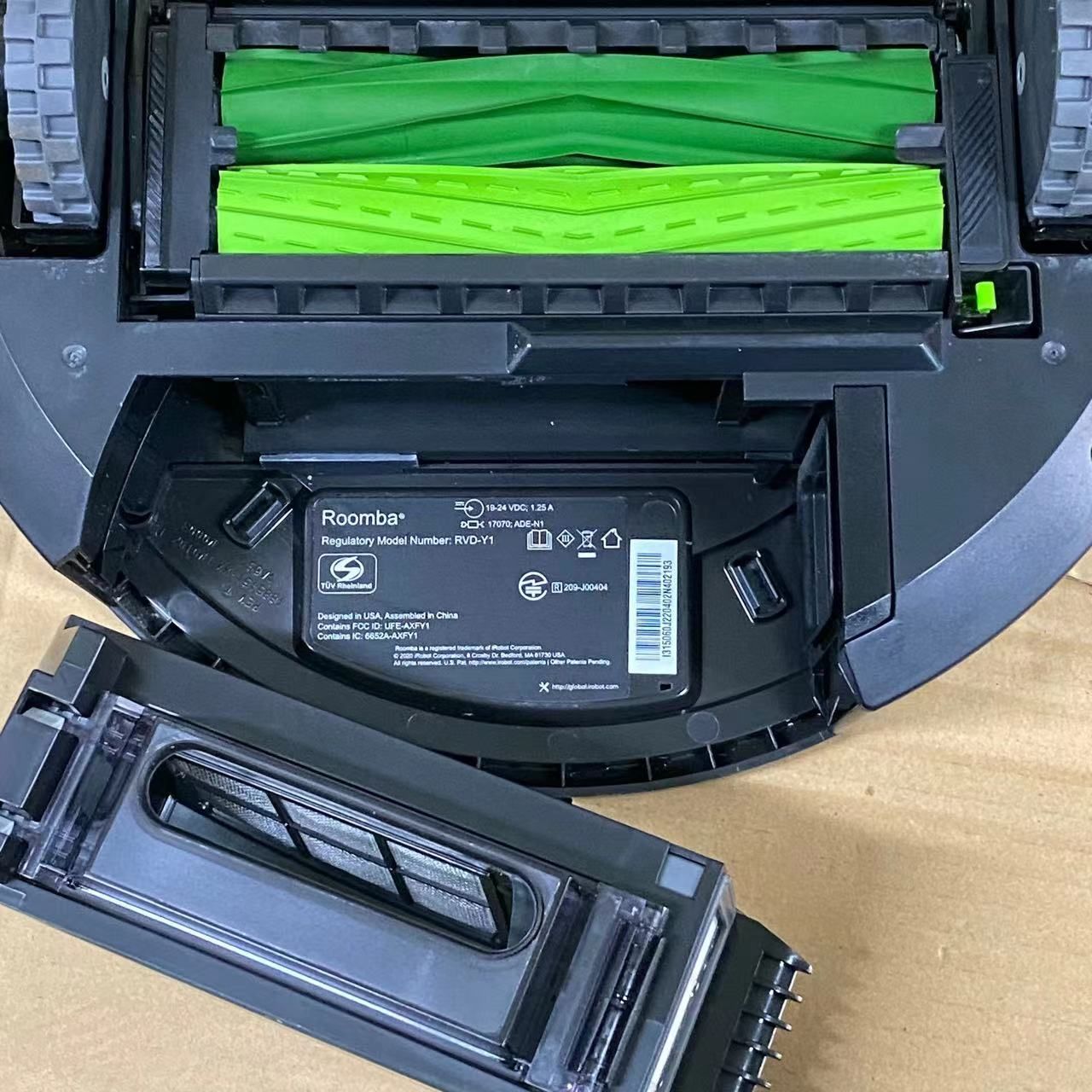 iRobot Roomba i3ジャンク品 ジャンク品】ルンバ、アイロボット iRobot Roomba i3 - メルカリ