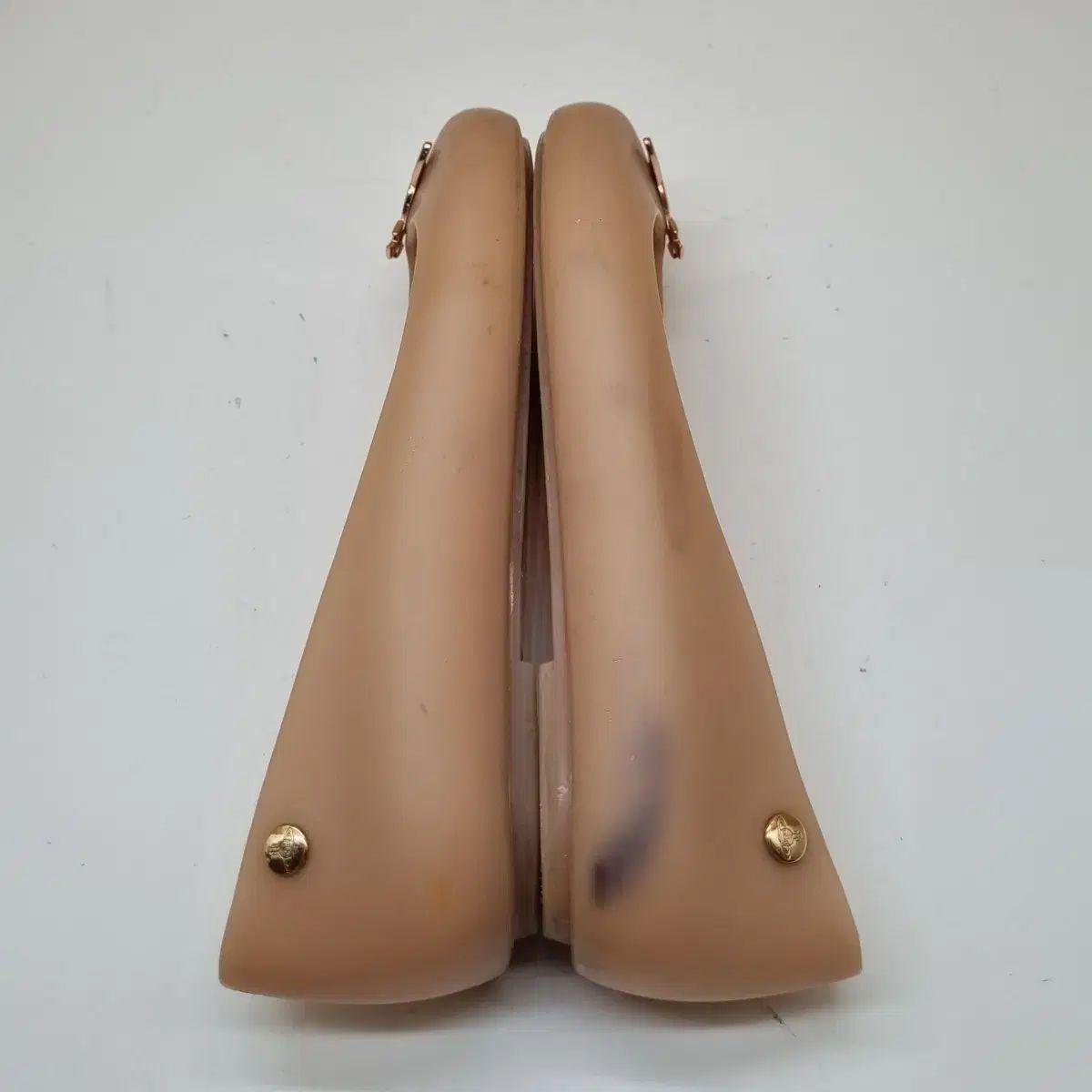 フラットシューズ