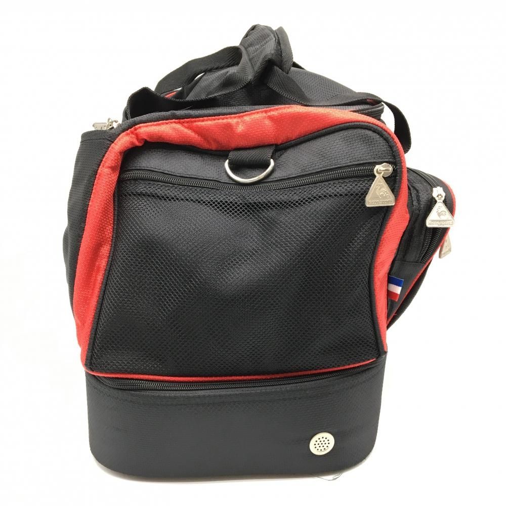 新品ルコックゴルフシューズ収納ポケット付きボストンバッグ ホワイト +ブラック フラップポケットデザイン ボストンバッグ 背面シューズポケット付き