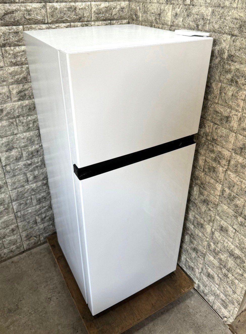 大阪送料無料☆3か月保証☆冷蔵庫☆ハイセンス☆2024年☆124L☆HR  