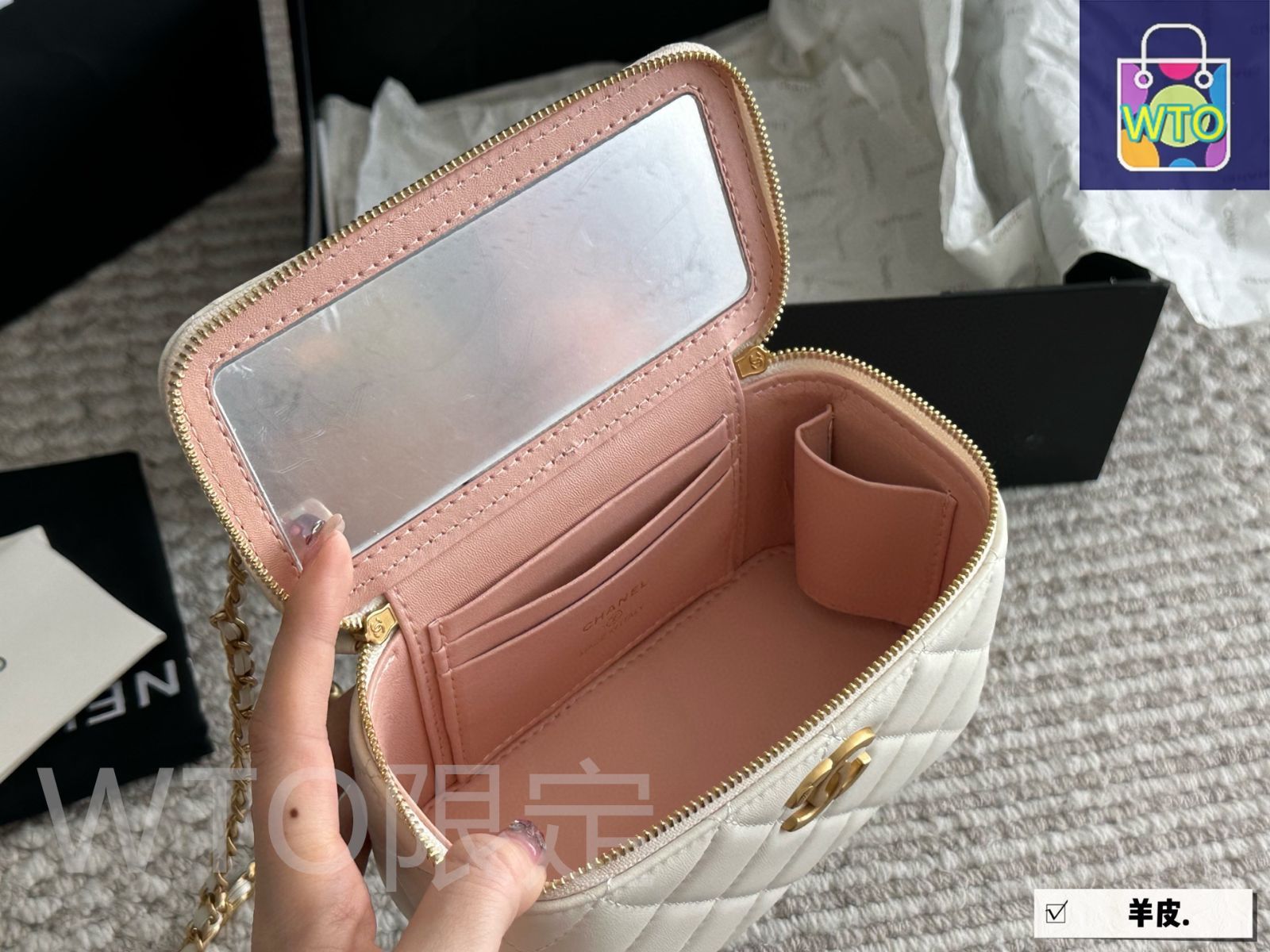 今日特価】Chanel シャネル ダブルボールボックスバッグ ギフト