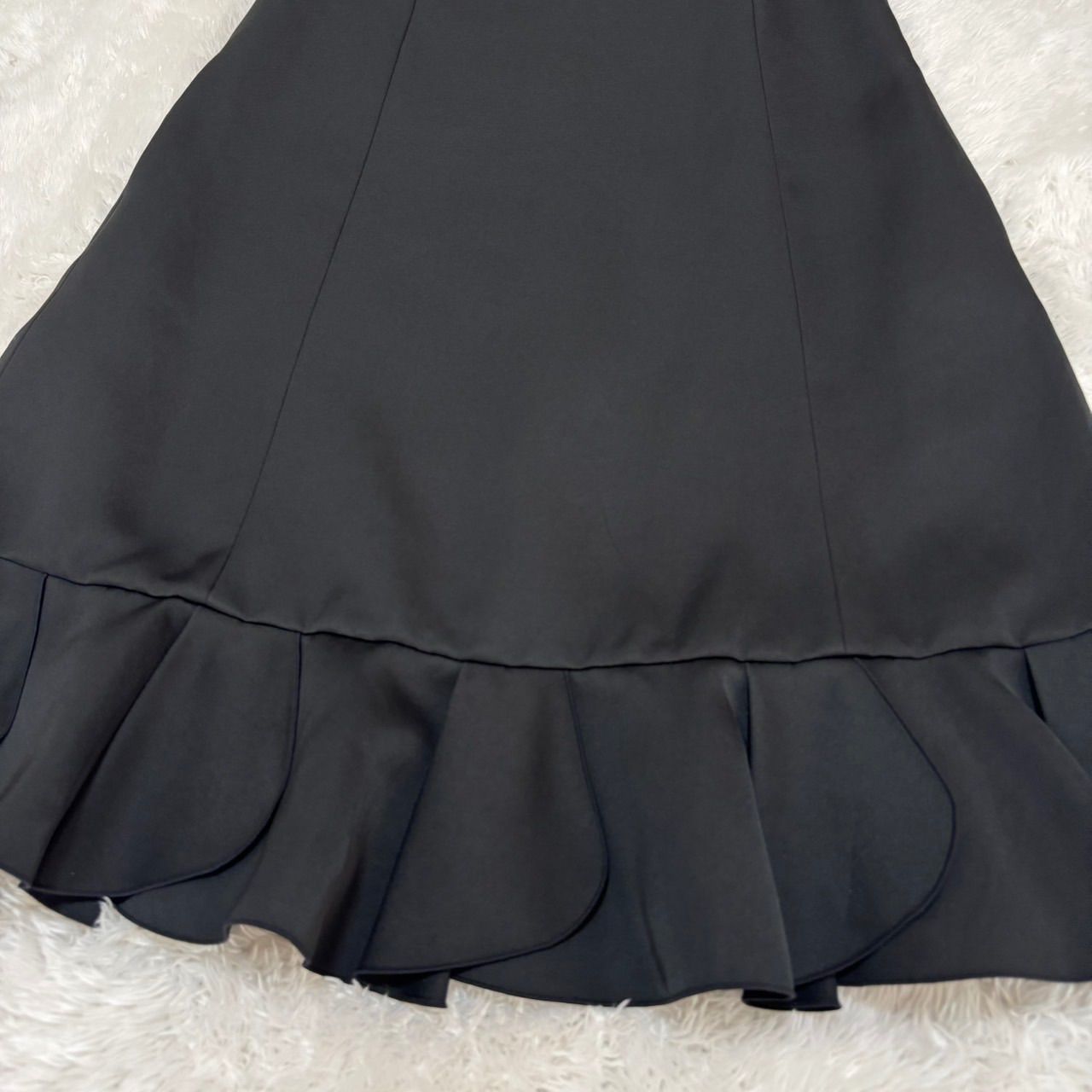 21年　FOXEY NEW YORK ペタルフレアドレス　42365　サテン 21年 FOXEY NEW オンライン YORK ペタルフレアドレス 42365 サテン 21