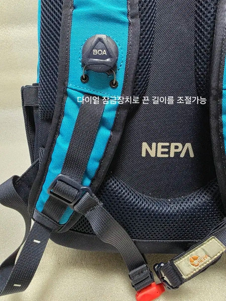 旅行用バックパック ボアダイアル
