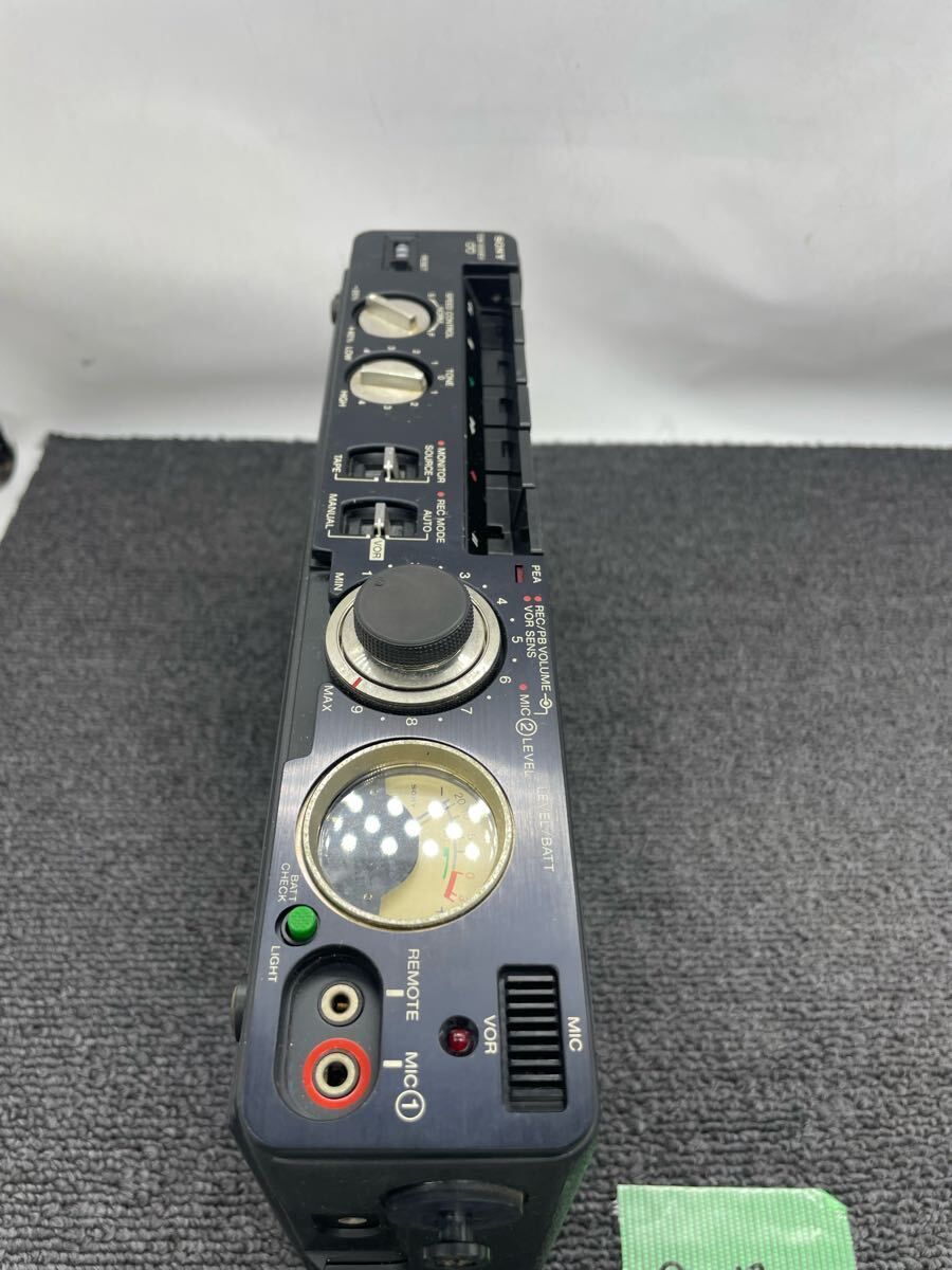 SONY TCM-9 カセットレコーダー オートリバース付き ケース付き 安い 価格テレビ・オーディオ・カメラ - SONY TCM-9 カセット