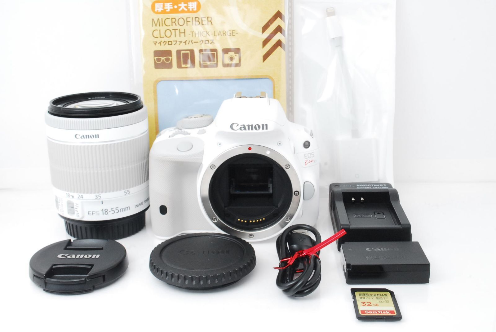 ⭐希少なホワイト⭐Canon EOS Kiss X7 近遠対応万能レンズセット⭐