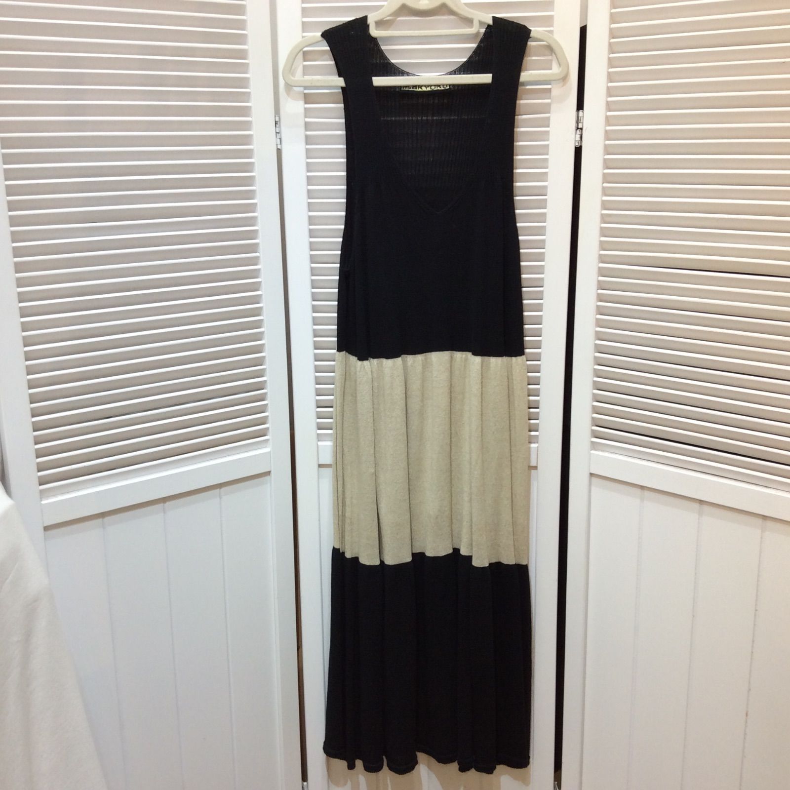 M.&KYOKO ノースリーブワンピース Mサイズ 新品未使用タグ付き M.&KYOKO ノースリーブワンピース Mサイズ 新品未使用タグ付き M