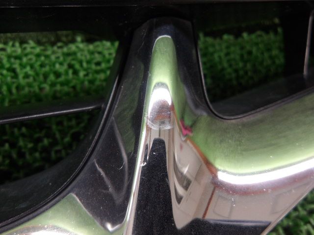 3FP3575 KIC4 トヨタ ウィッシュ ZGE20W 前期型 1.8S フロントグリル 53111-68050 60