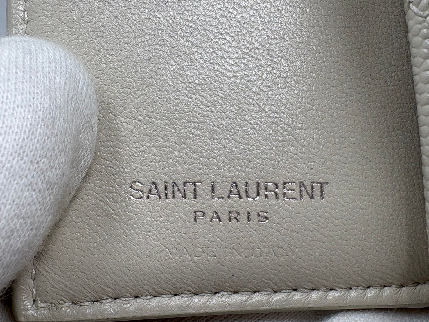 ◇YvesSaintLaurent YSL イヴサンローラン 財布 三つ折り財布 ミニ財布