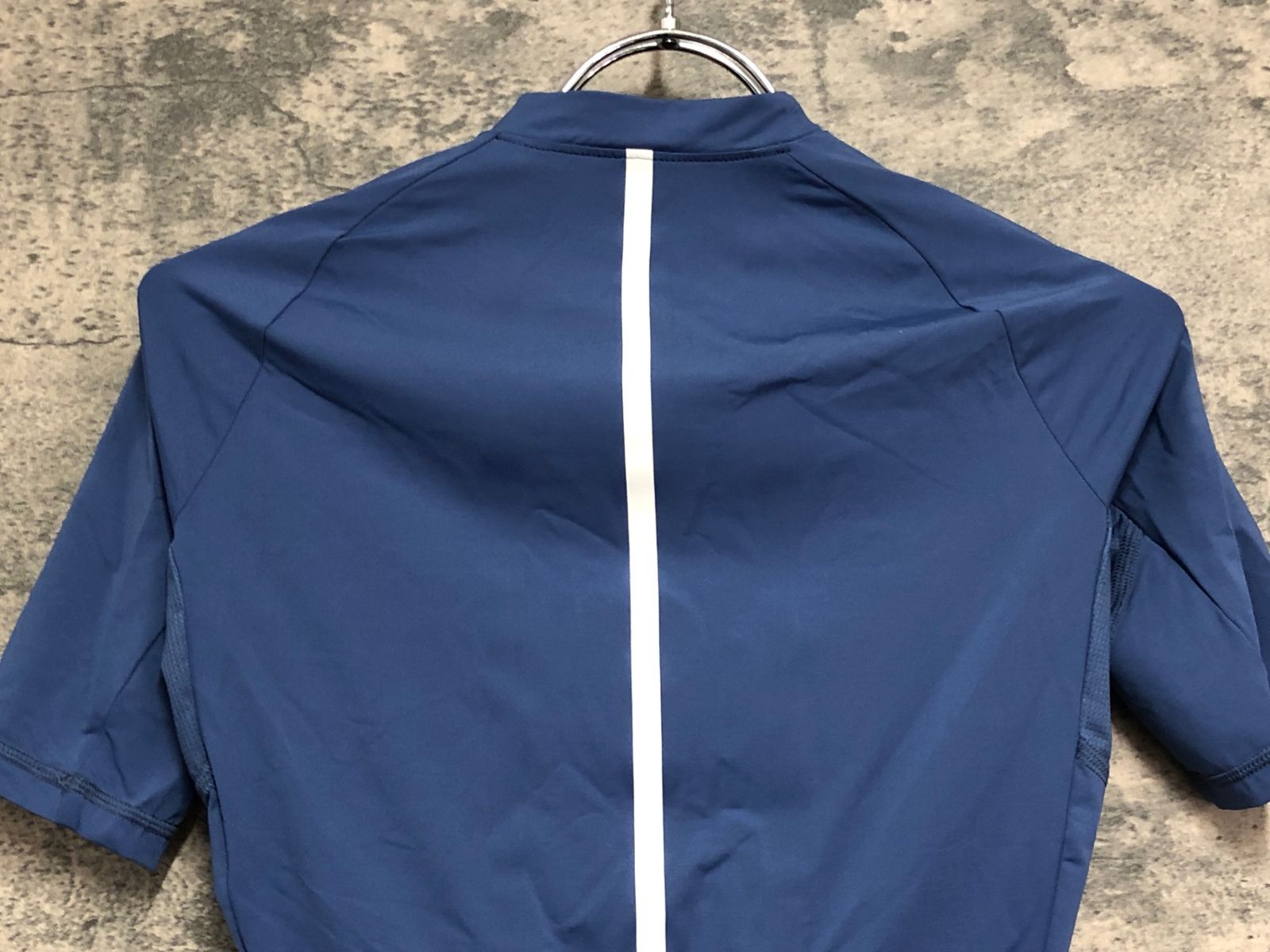 IX028 ユニバーサルカラーズ Universal Colers MONO 卸売 半袖