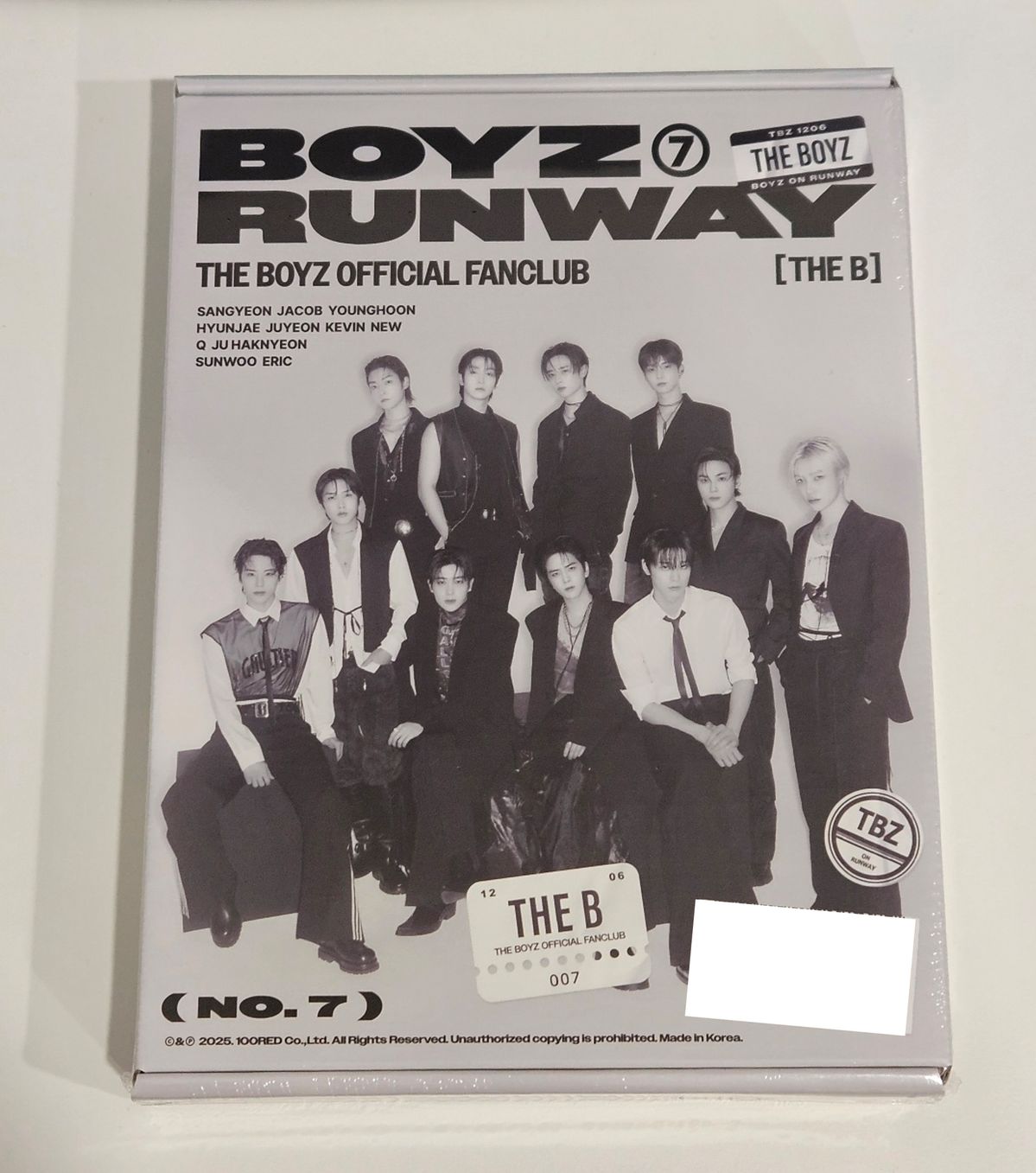THEBOYZ THE B 1期 ファンクラブ キット ドビ おまけ付き THEBOYZ THE B 1期 ファンクラブ キット ドビ おまけ付き