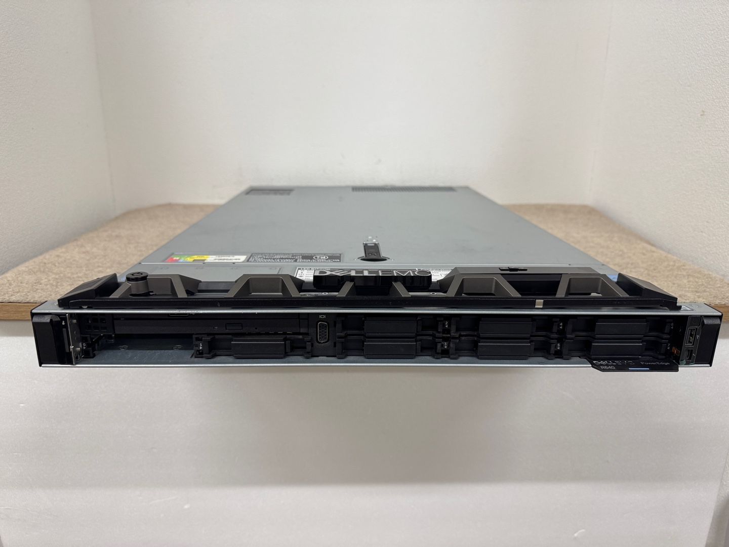 Dell PowerEdge R640 2x Intel Xeon G 6134 8Core 3.20GHz 128GB 2x 750W H730P Mini SV243