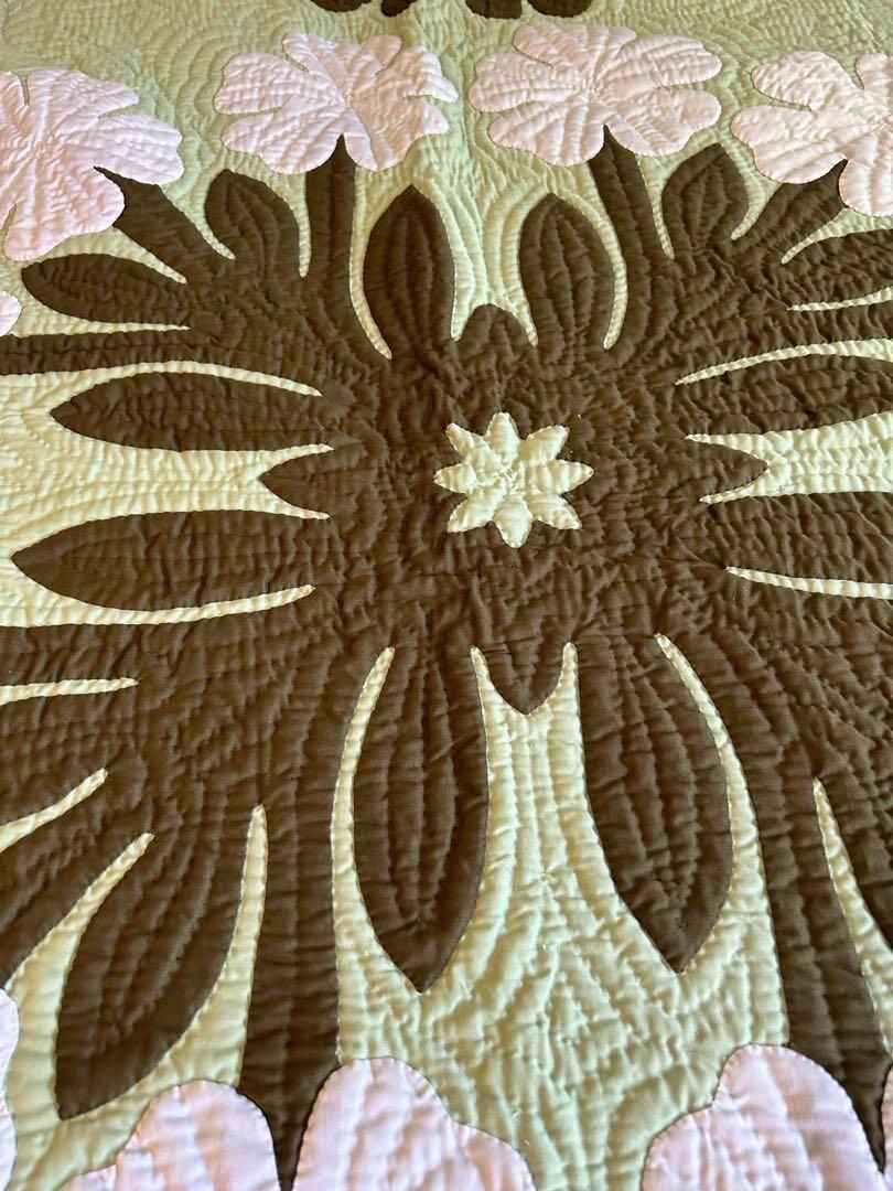 正規品＞高級ベッドカバー♡ダブル♡イリマレイ♡セルドングリーン