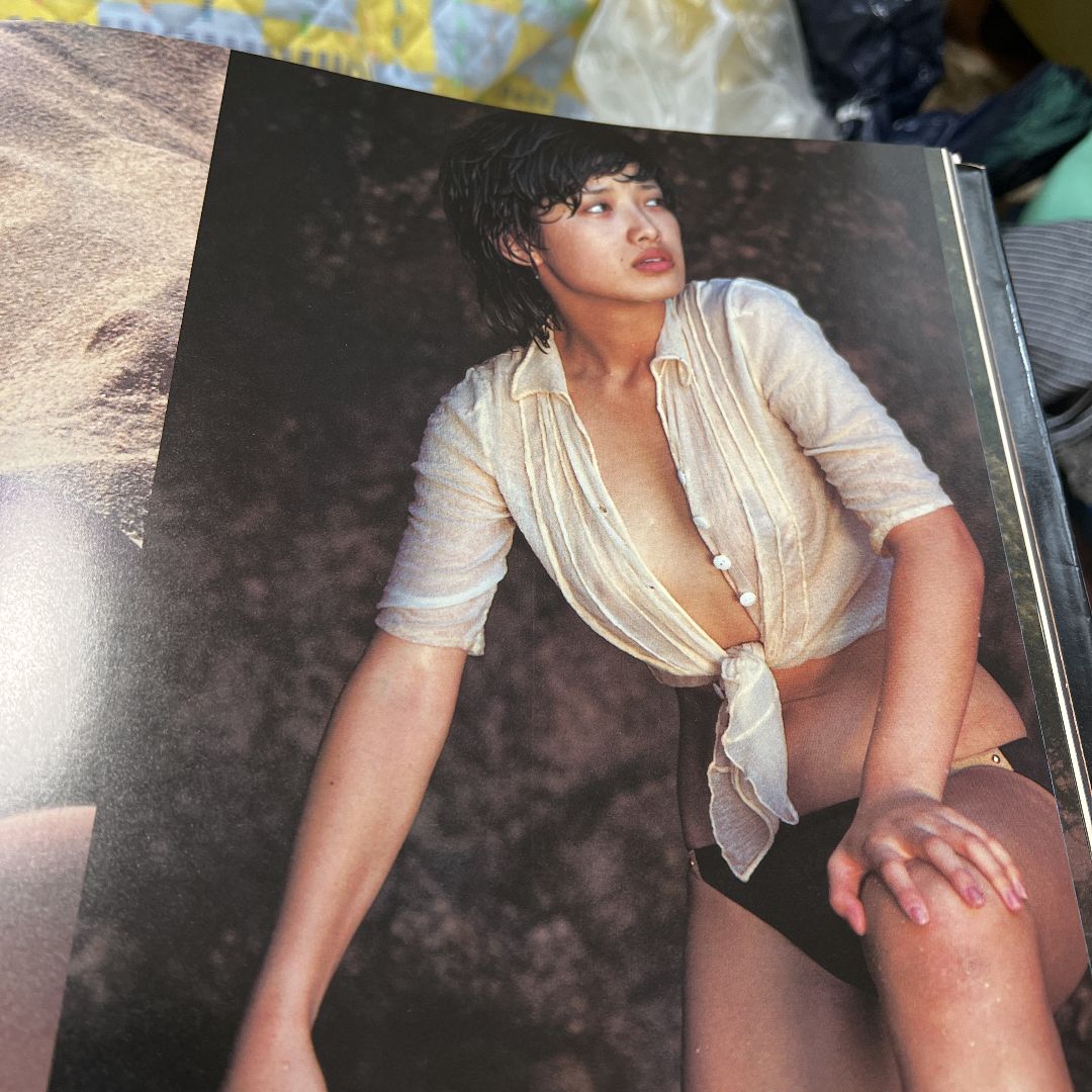 山口百恵 写真集 撮影 篠山紀信 - メルカリ