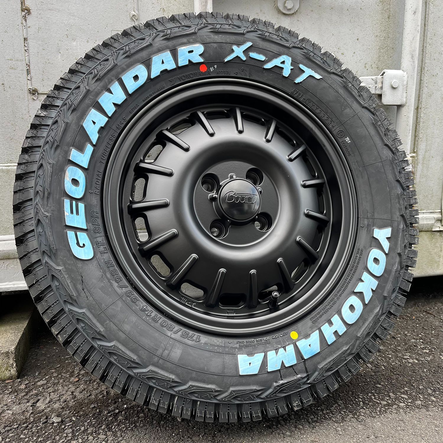 アウトレット品 NV200 バネット キャンピングカー おすすめ タイヤ ホイール 4本セット Noel ノエル ヨコハマ ジオランダー X-AT G016 175|80R14 ホワイトレター 14インチ