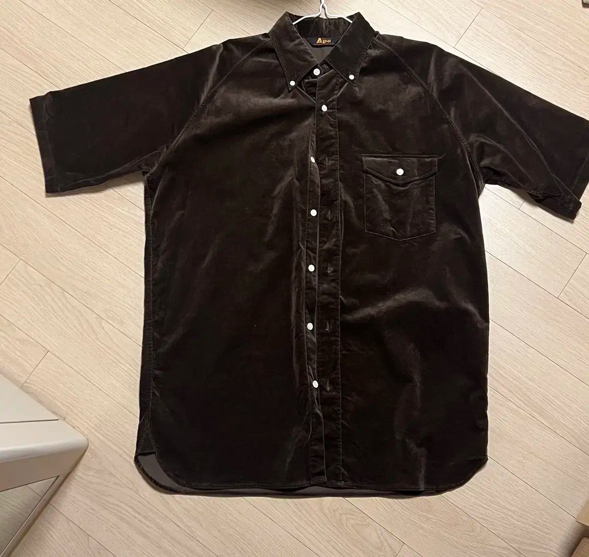 A BATHING APE アベイシングエイプ スエード シャツ
