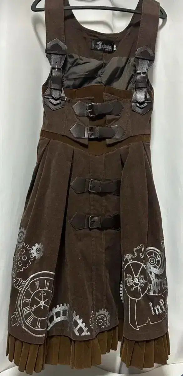 美品 ヨリ バックフリル サファリロングジャケット シャツワンピース カーキ 極美品♪ヨリ サファリロングジャケット シャツワンピース バック