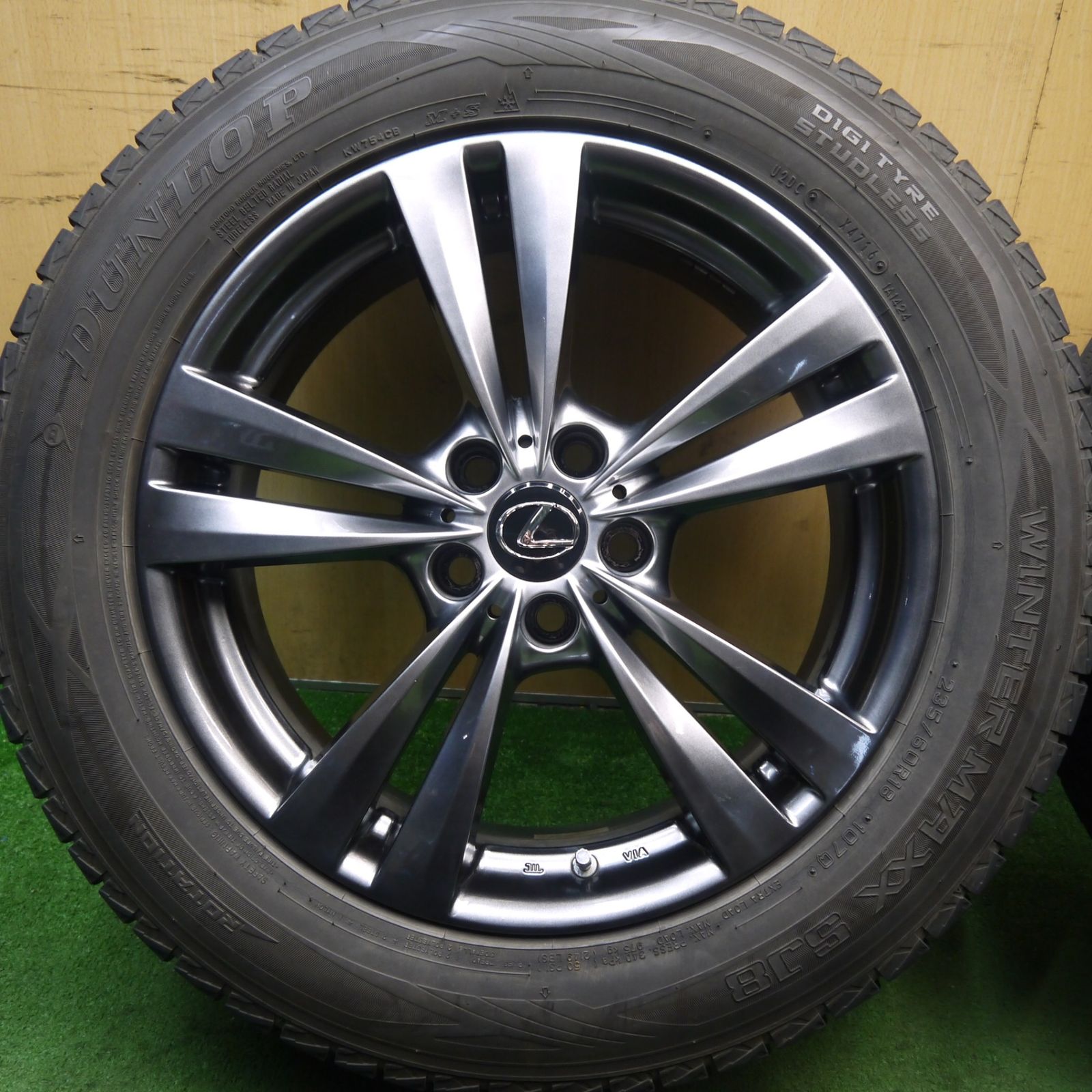 LEHRMEISTER/L-Fラウンジ レクサス スタッドレス　タイヤセンサー有 LEHRMEISTER | ホイールオンラインカタログ LEHRMEISTER/L-Fラウンジ