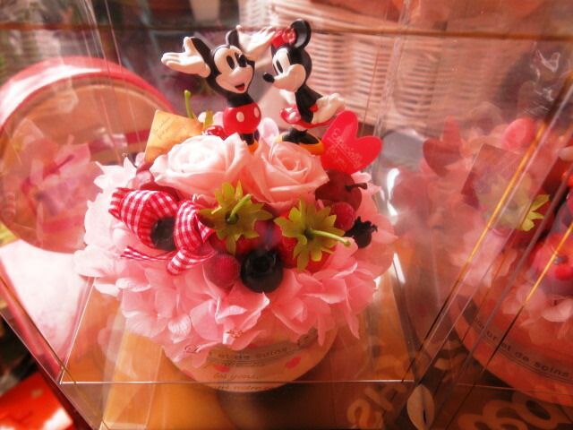  楽屋花 プレゼント ディズニー フラワーギフト フラワーケーキ プリザーブドフラワー入り ケース付き ノーマル ミッキー ミニー 記念日の贈り物に のフラワーギフト プリザーブドフラワーアレンジメント フラワーアレンジメント