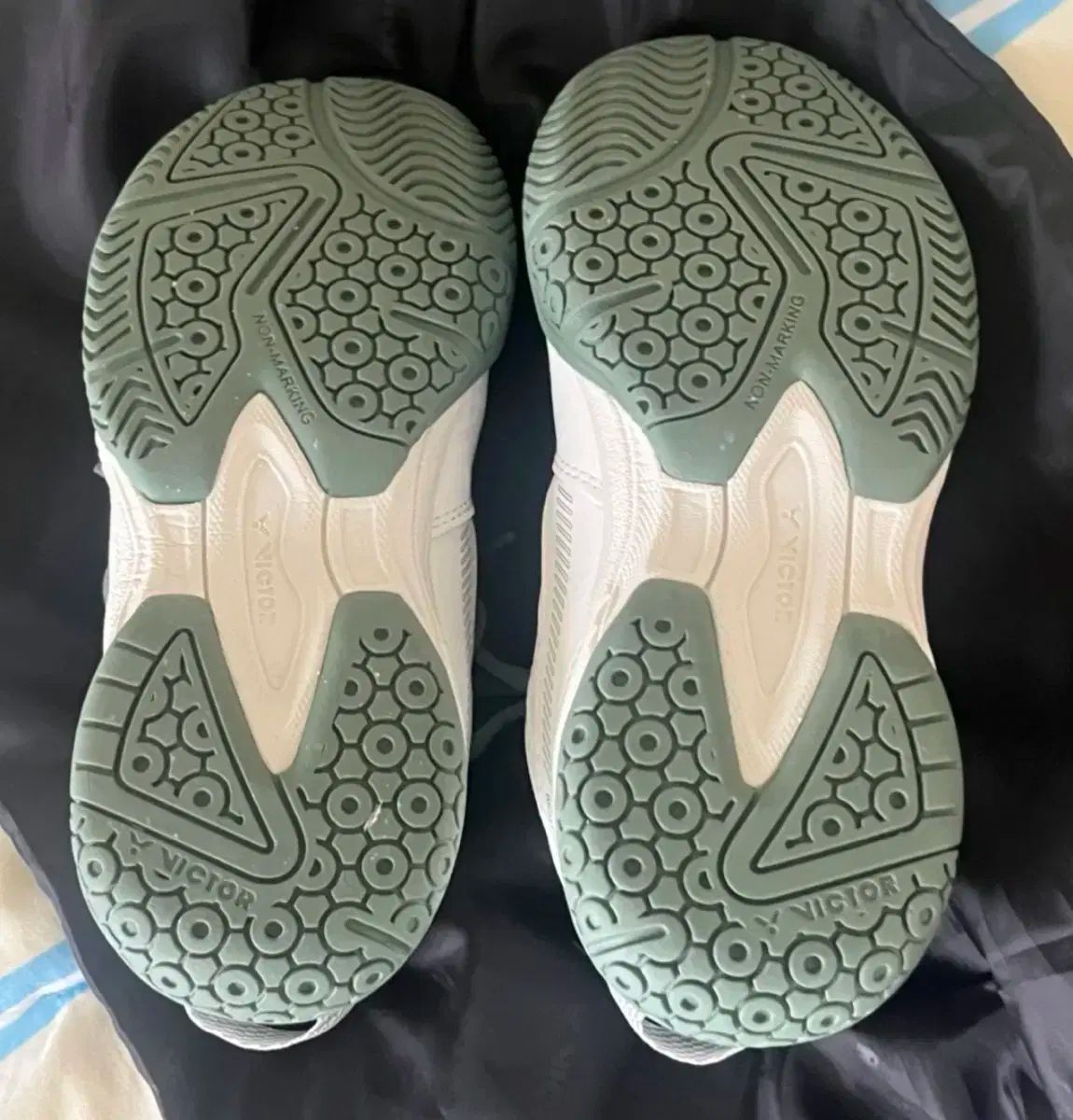  VICTOR ビクター オールラウンド A 170 II バドミントンシューズ 230 4番着用 その他 バドミントン