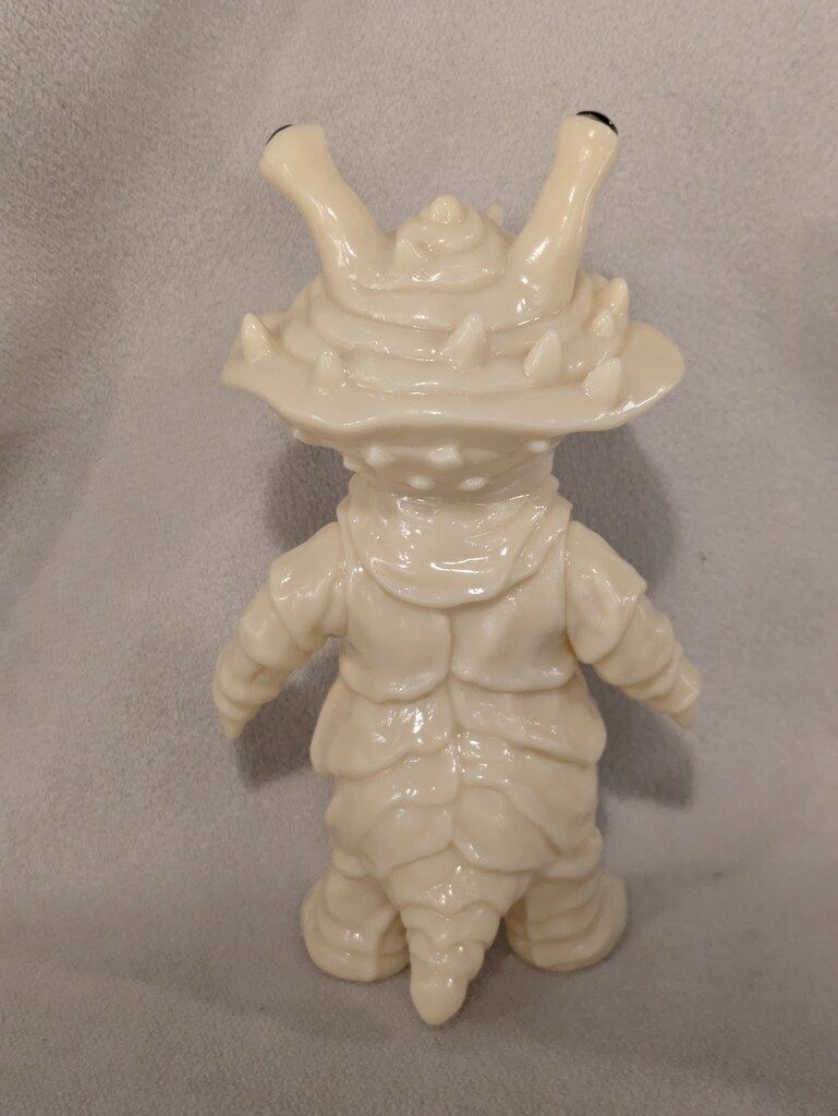 MAXTOY ミニソフビ怪獣倉庫シリーズ 円谷プロ カネゴン 肌色成型